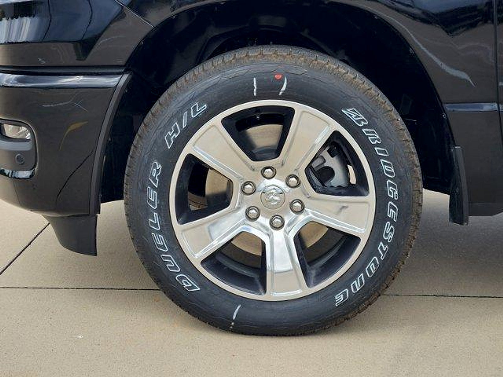 2026 RAM Ram 1500 RAM 1500 EXPRESS CREW CAB 4X2 5'7' BOX