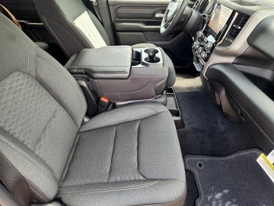 2026 RAM Ram 1500 RAM 1500 EXPRESS CREW CAB 4X2 5'7' BOX