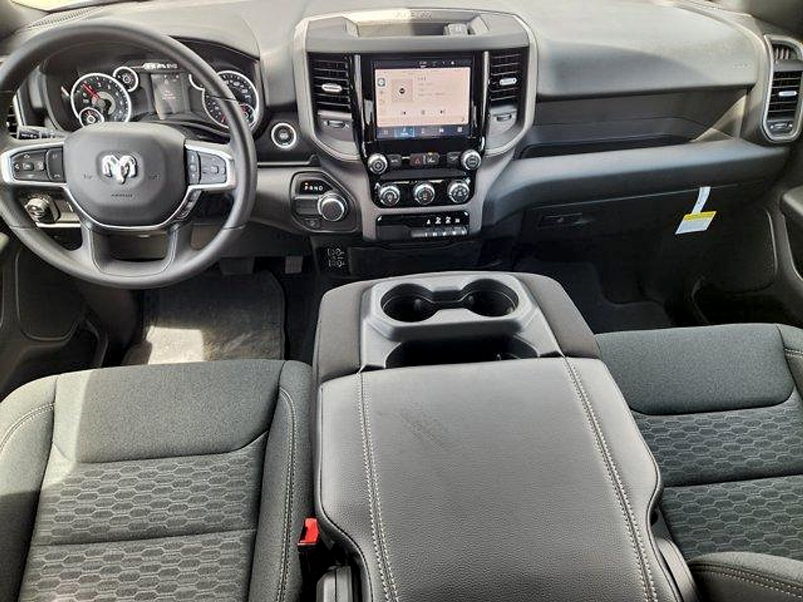 2026 RAM Ram 1500 RAM 1500 EXPRESS CREW CAB 4X2 5'7' BOX