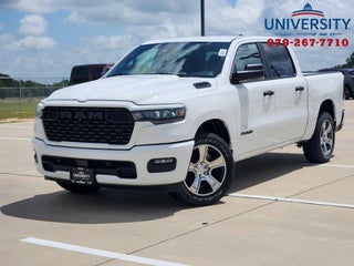 2026 RAM Ram 1500 RAM 1500 EXPRESS CREW CAB 4X2 5'7' BOX