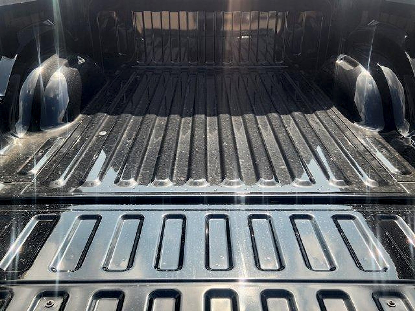 2026 RAM Ram 1500 RAM 1500 EXPRESS CREW CAB 4X2 5'7' BOX