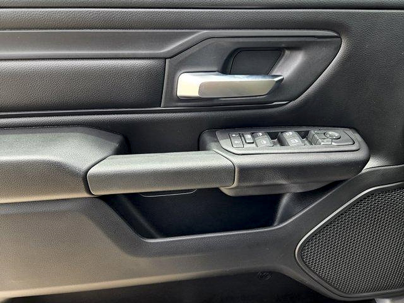 2026 RAM Ram 1500 RAM 1500 EXPRESS CREW CAB 4X2 5'7' BOX