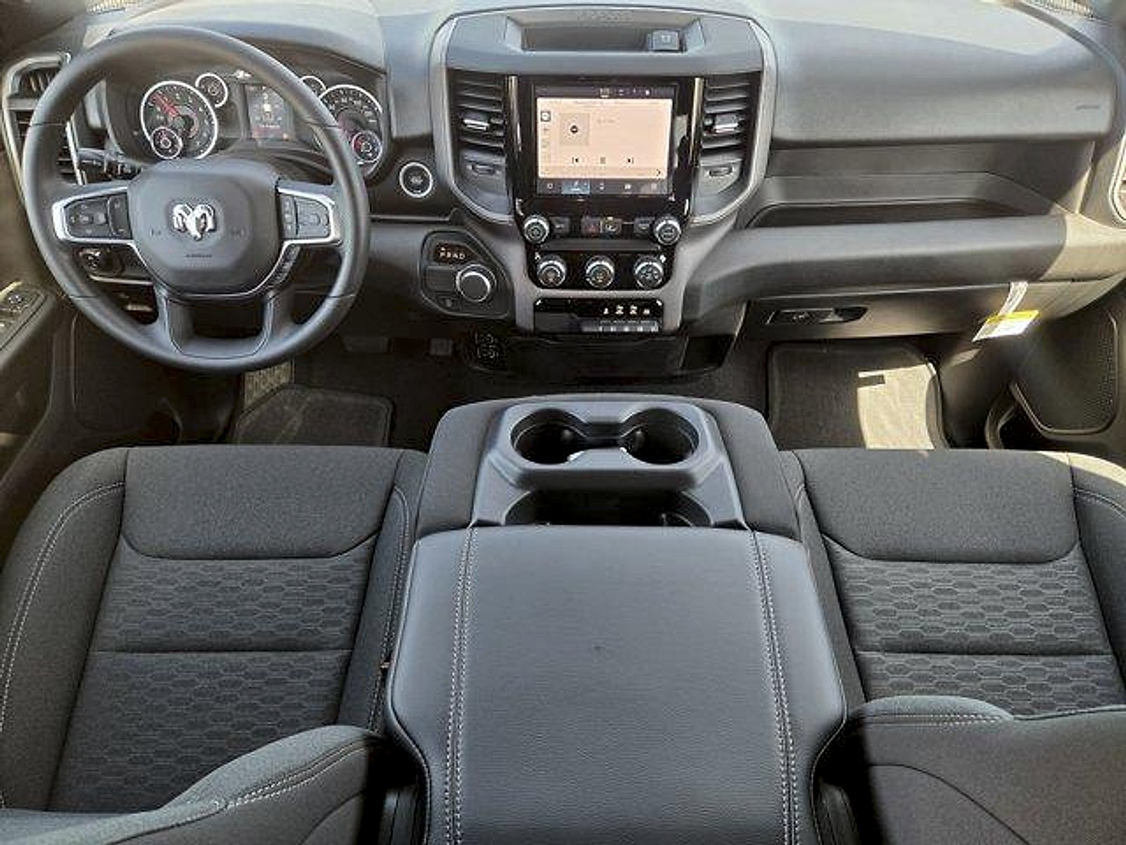 2026 RAM 1500 RAM 1500 EXPRESS CREW CAB 4X2 5'7' BOX