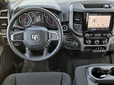 2026 RAM 1500 RAM 1500 EXPRESS CREW CAB 4X2 5'7' BOX