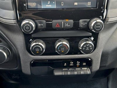 2026 RAM 1500 RAM 1500 EXPRESS CREW CAB 4X2 5'7' BOX