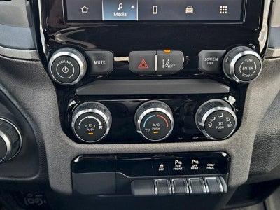 2026 RAM 1500 RAM 1500 EXPRESS CREW CAB 4X2 5'7' BOX