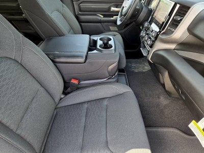 2026 RAM 1500 RAM 1500 EXPRESS CREW CAB 4X2 5'7' BOX