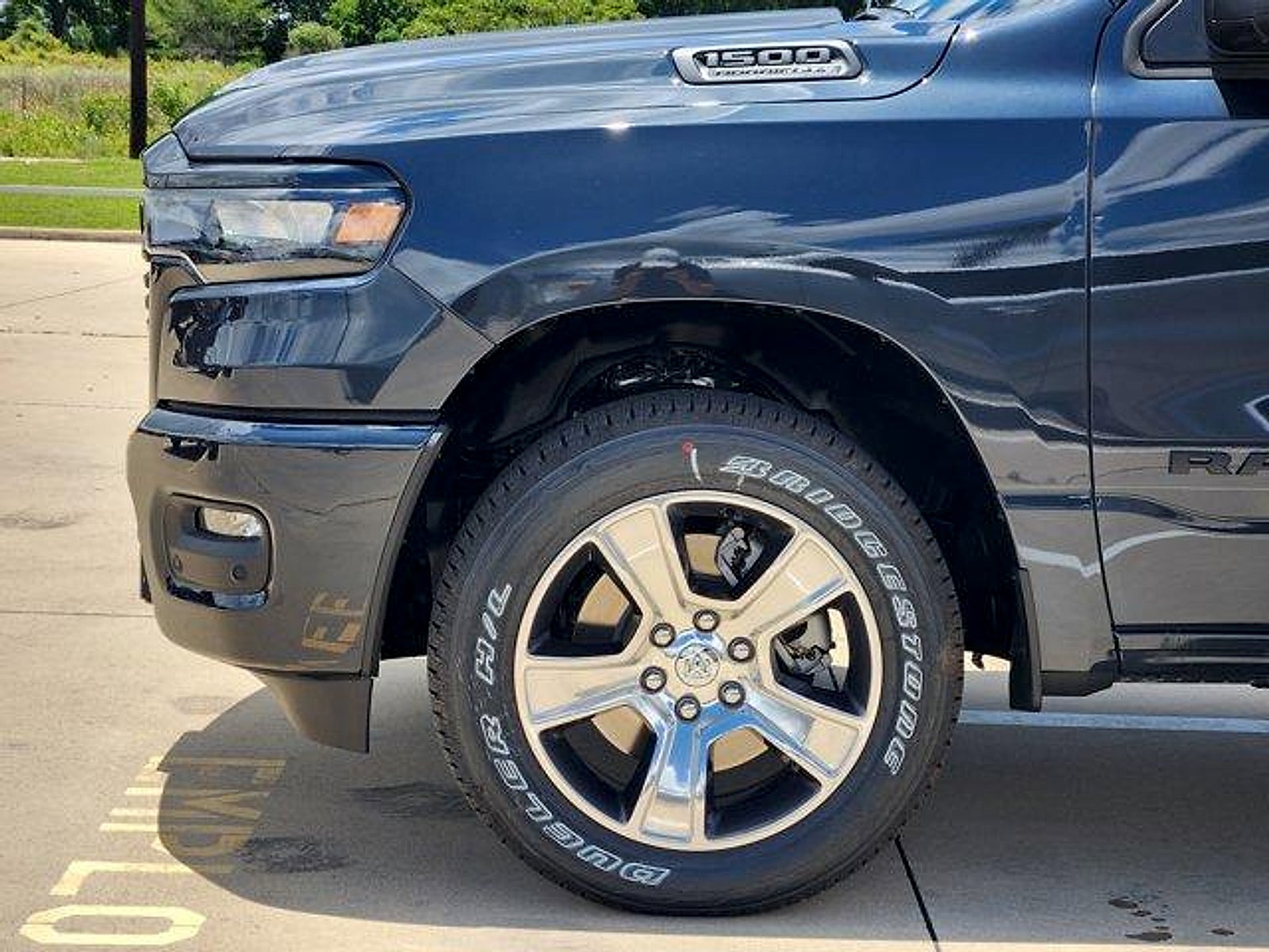 2026 RAM Ram 1500 RAM 1500 EXPRESS CREW CAB 4X2 5'7' BOX