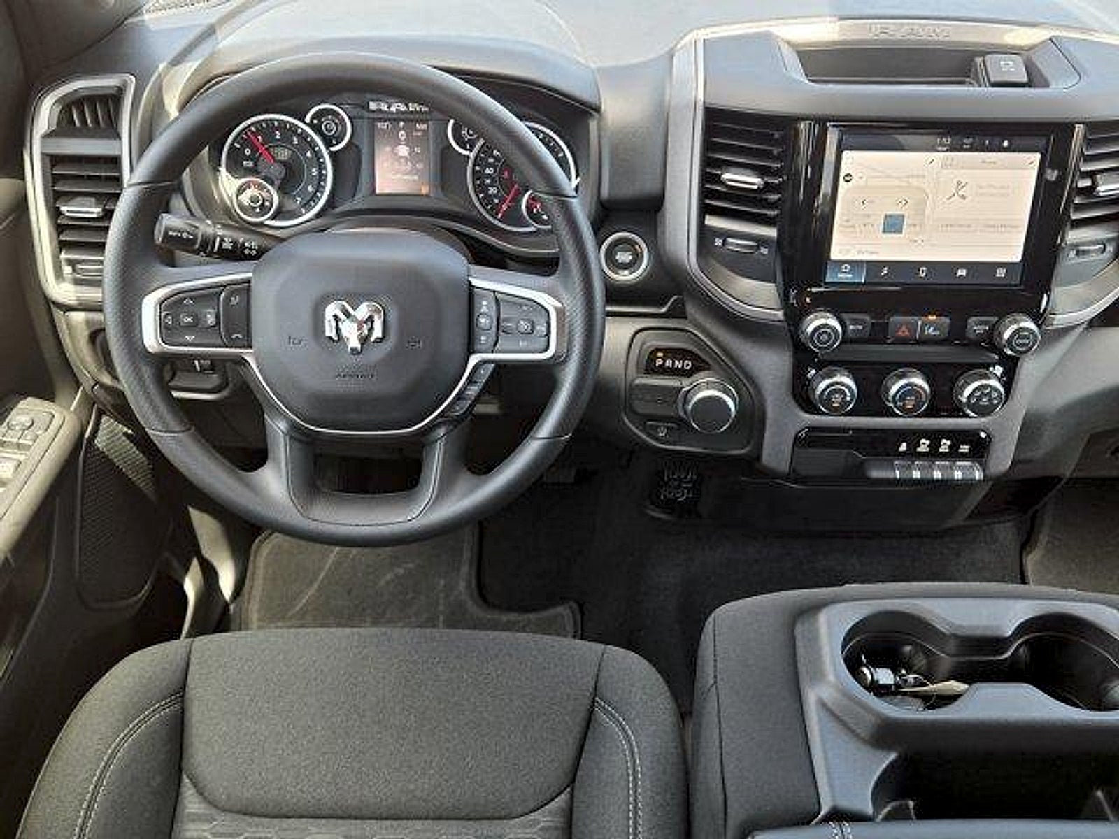 2026 RAM 1500 RAM 1500 EXPRESS CREW CAB 4X2 5'7' BOX