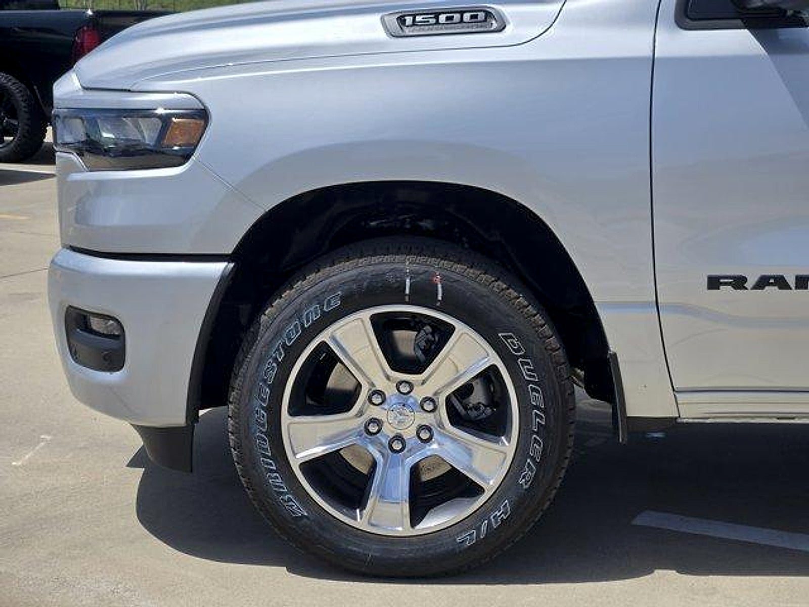 2026 RAM 1500 RAM 1500 EXPRESS CREW CAB 4X2 5'7' BOX