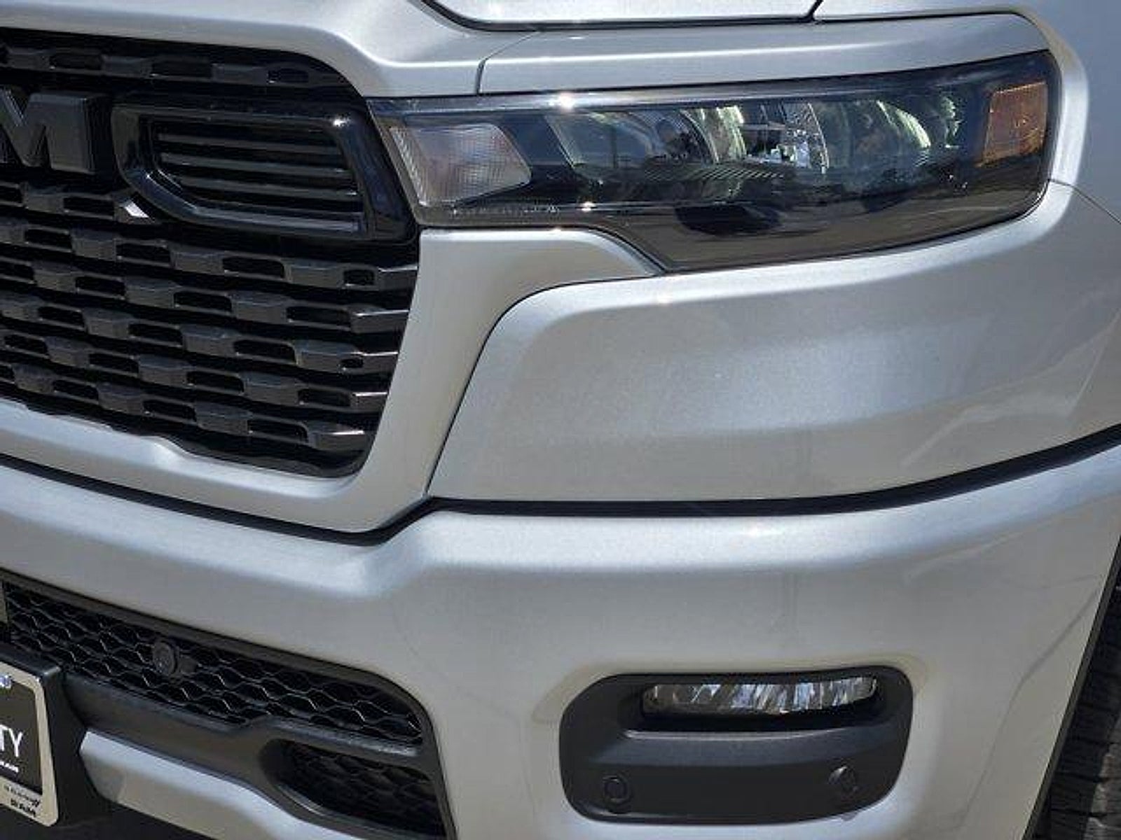 2026 RAM 1500 RAM 1500 EXPRESS CREW CAB 4X2 5'7' BOX