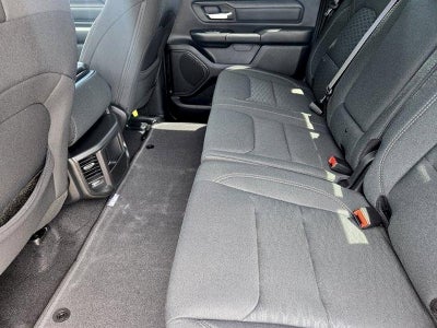 2026 RAM Ram 1500 RAM 1500 EXPRESS CREW CAB 4X2 5'7' BOX