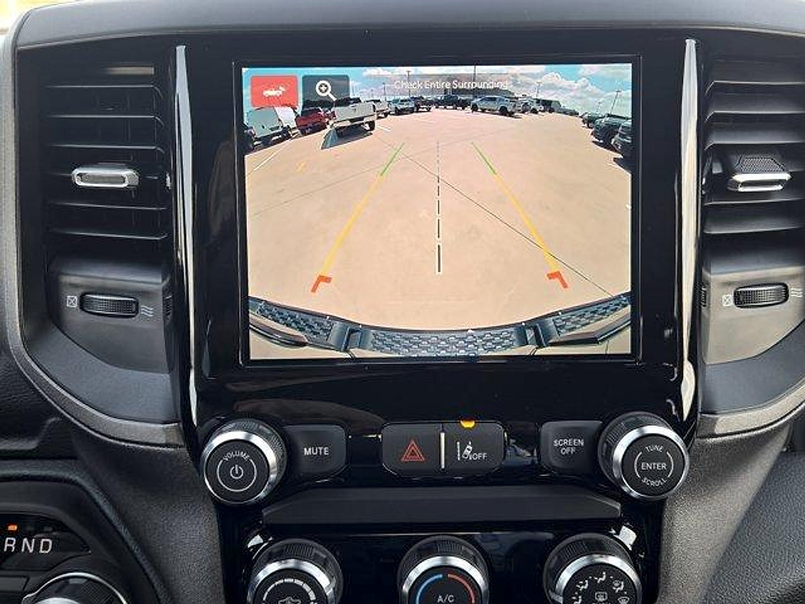 2026 RAM 1500 RAM 1500 EXPRESS CREW CAB 4X2 5'7' BOX