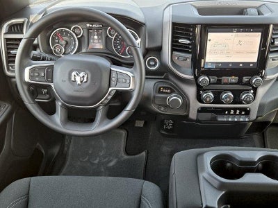 2026 RAM 1500 RAM 1500 EXPRESS CREW CAB 4X2 5'7' BOX
