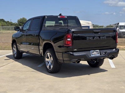 2026 RAM 1500 RAM 1500 EXPRESS CREW CAB 4X2 5'7' BOX