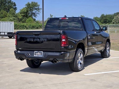 2026 RAM 1500 RAM 1500 EXPRESS CREW CAB 4X2 5'7' BOX