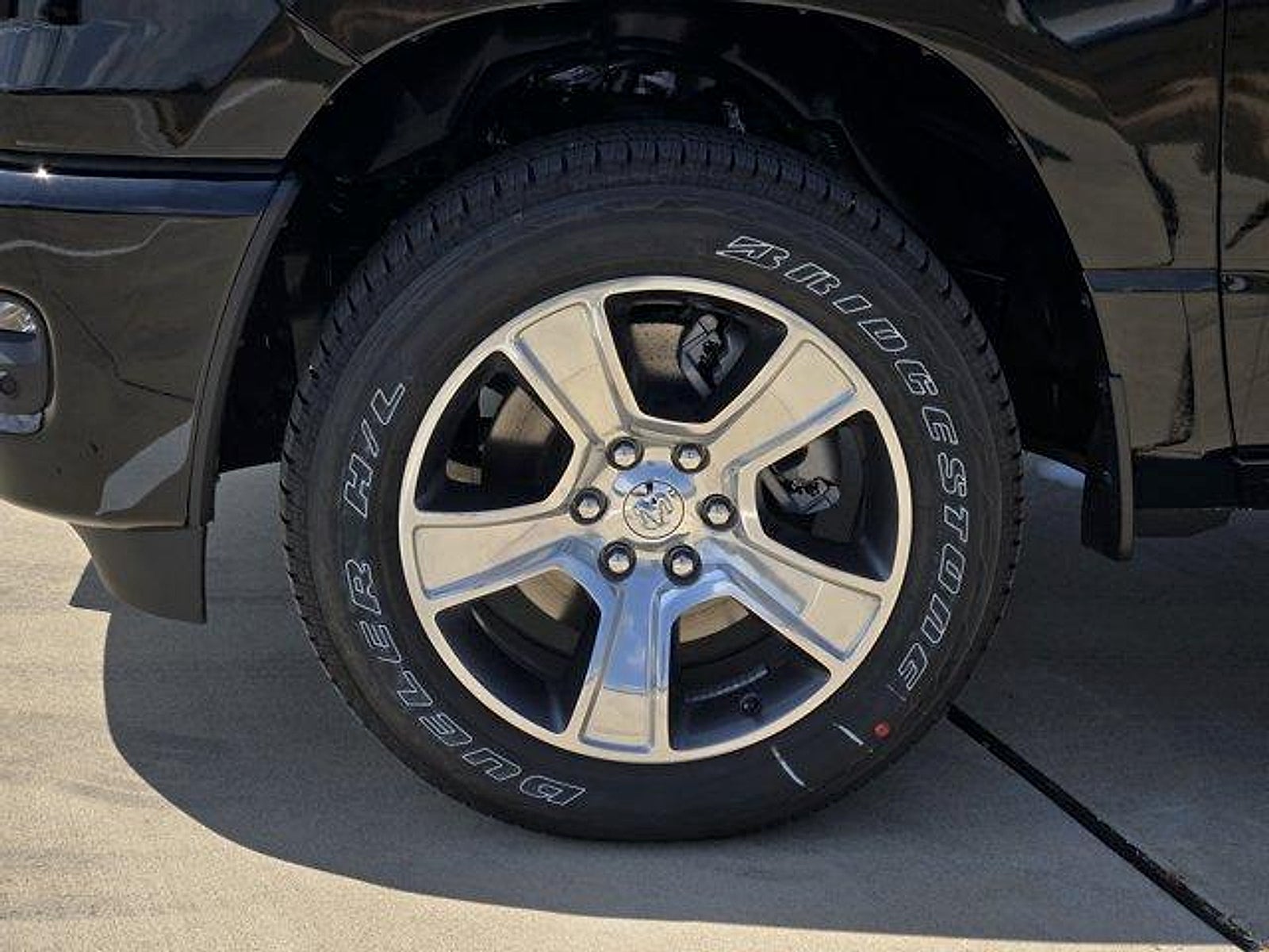 2026 RAM 1500 RAM 1500 EXPRESS CREW CAB 4X2 5'7' BOX