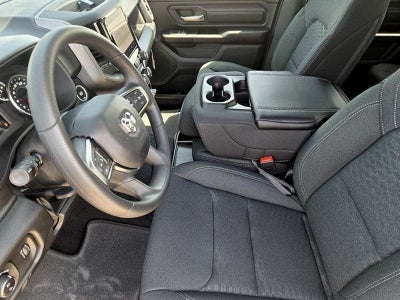 2026 RAM 1500 RAM 1500 EXPRESS CREW CAB 4X2 5'7' BOX