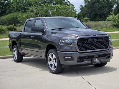 2026 RAM Ram 1500 RAM 1500 EXPRESS CREW CAB 4X2 5'7' BOX