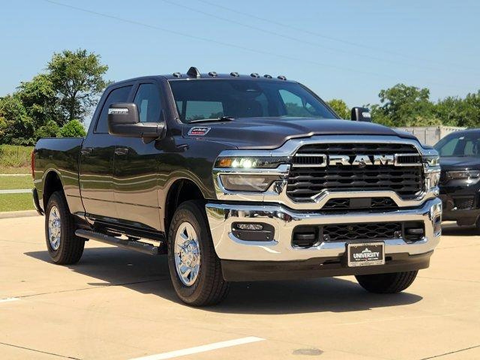 2026 RAM 2500 RAM 2500 TRADESMAN CREW CAB 4X2 6'4' BOX