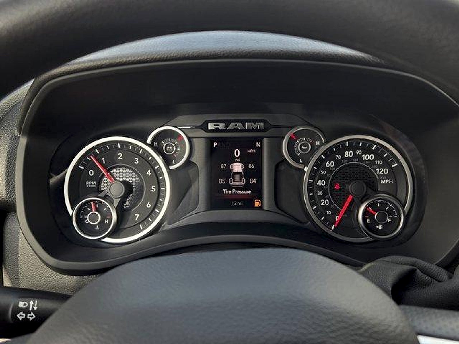 2026 RAM Ram 2500 RAM 2500 TRADESMAN CREW CAB 4X4 6'4' BOX