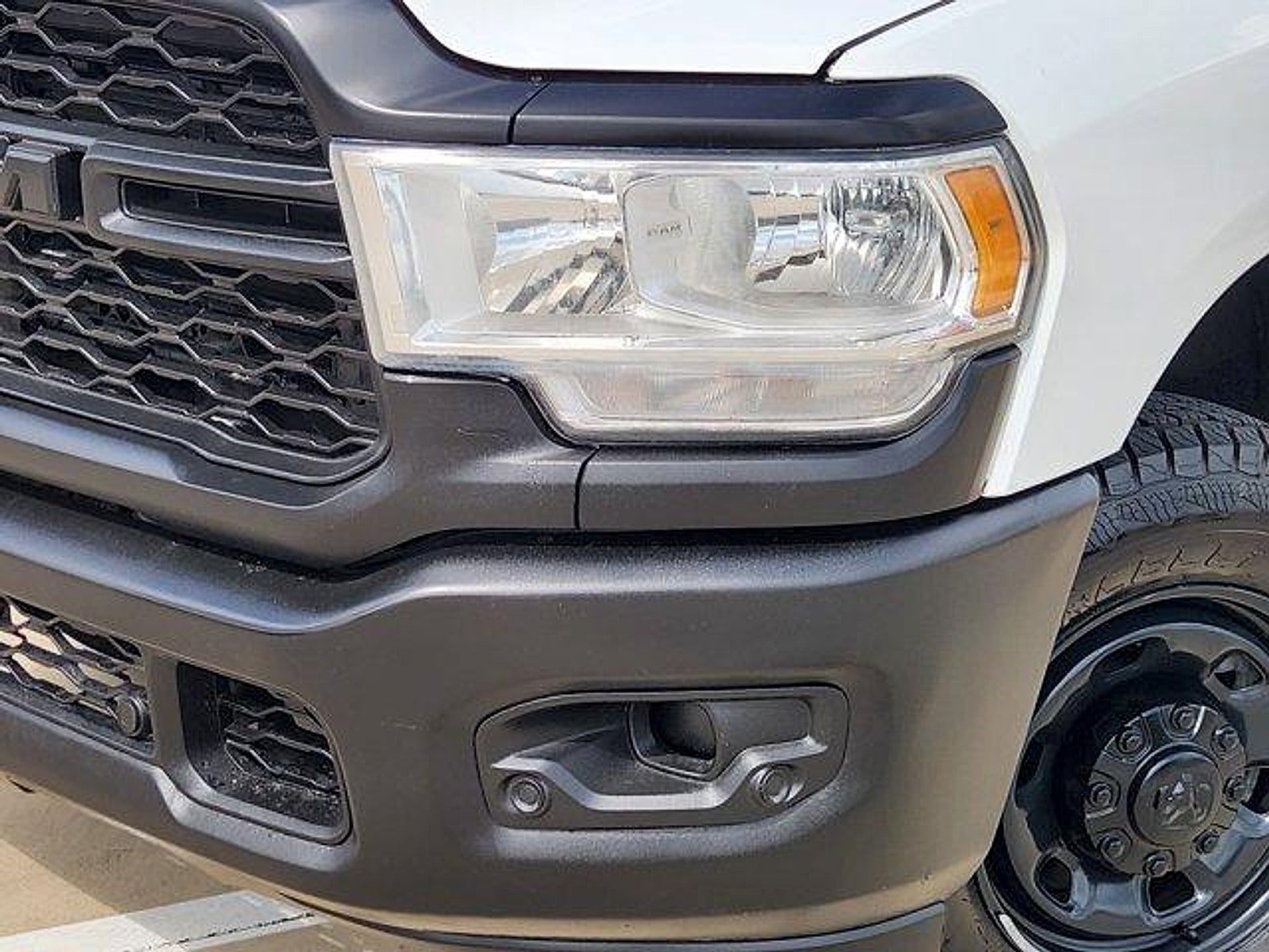 2020 RAM 2500 Tradesman Crew Cab 4x4 6'4' Box