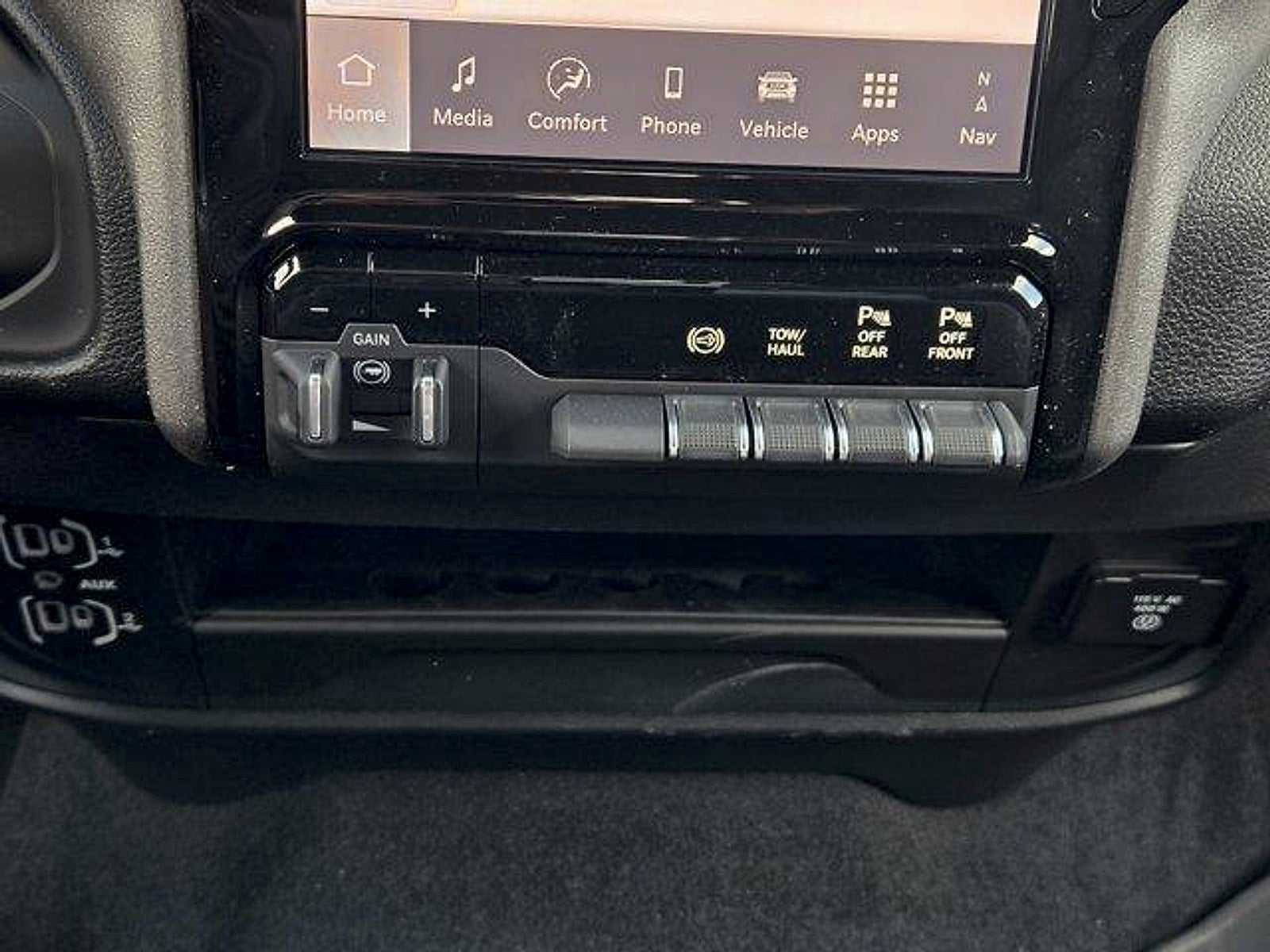 2026 RAM Ram 2500 RAM 2500 TRADESMAN CREW CAB 4X4 6'4' BOX