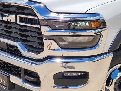 2026 RAM Ram 3500 Chassis Cab RAM 3500 TRADESMAN CREW CAB CHASSIS 4X4 60' CA