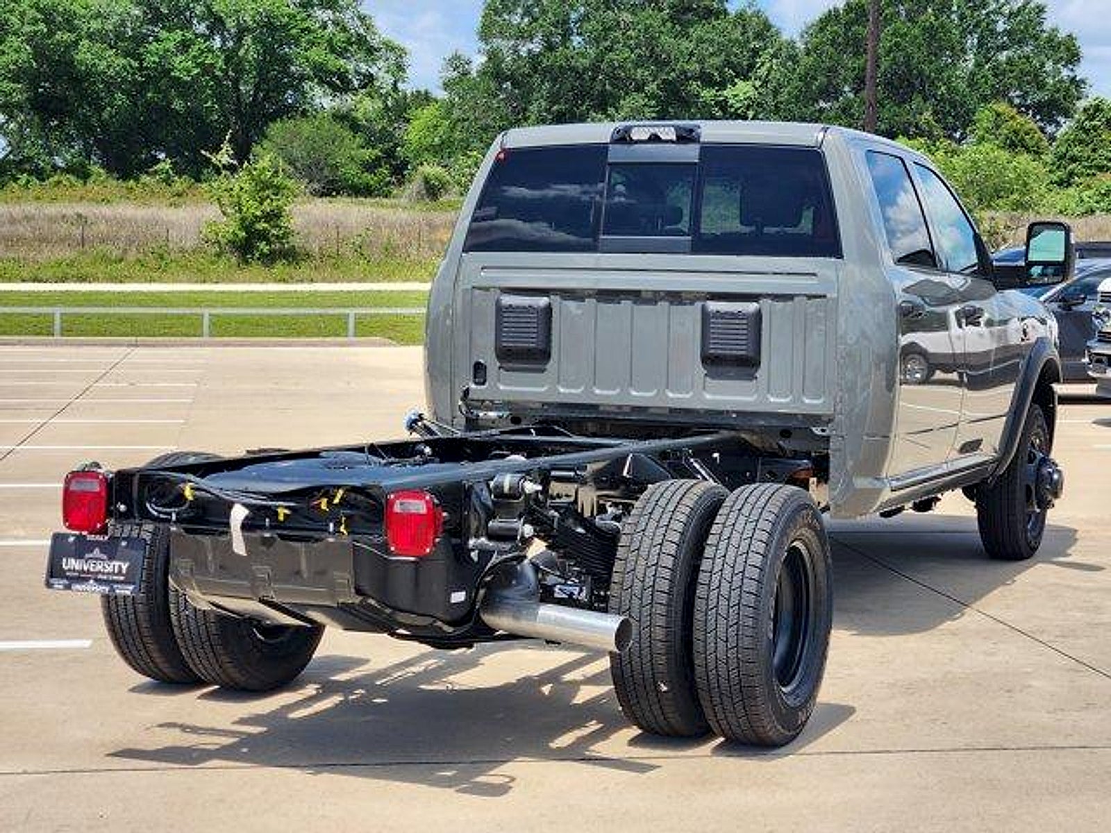 2026 RAM Ram 3500 Chassis Cab RAM 3500 TRADESMAN CREW CAB CHASSIS 4X4 60' CA