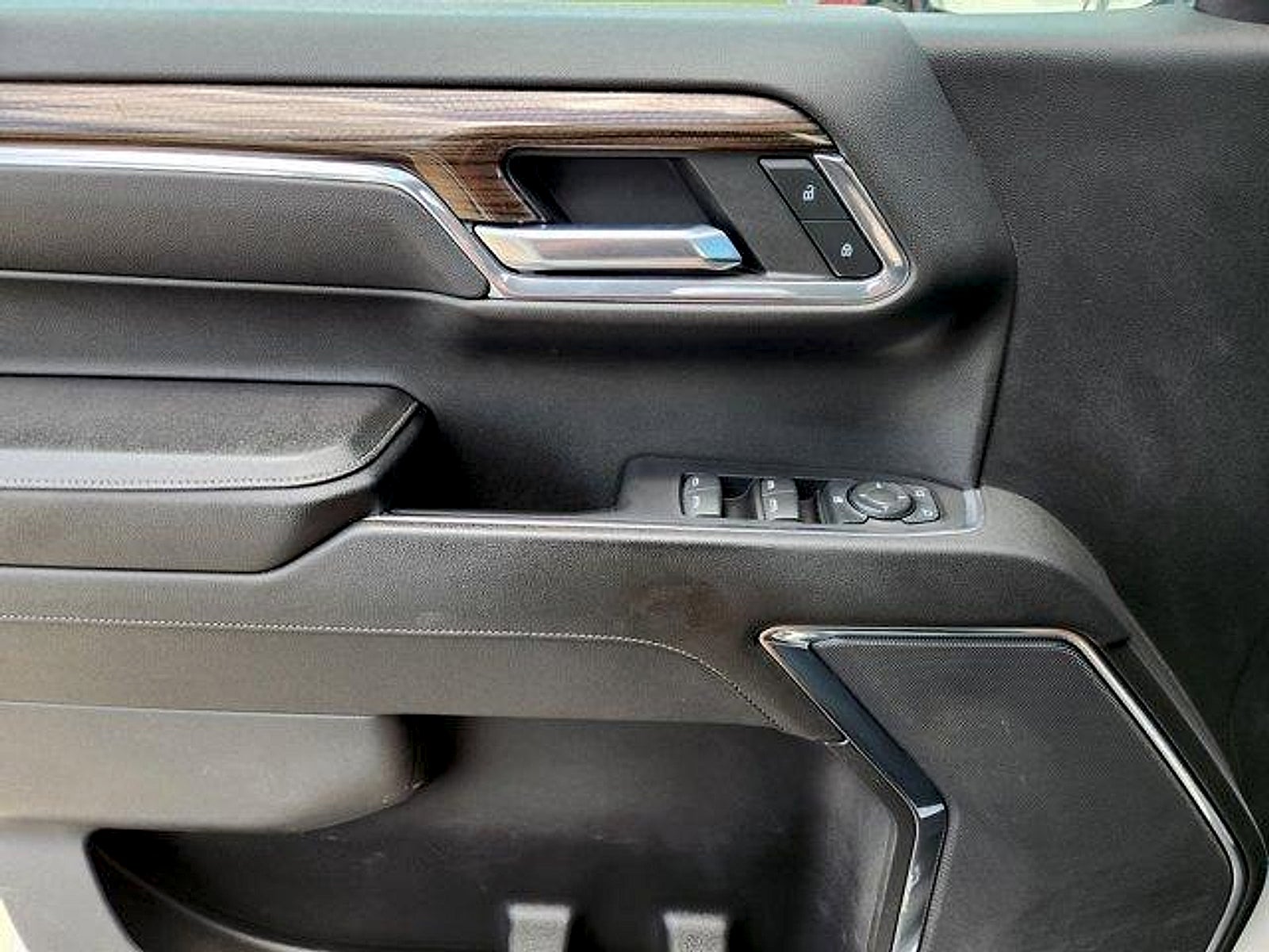 2023 Chevrolet Silverado 1500 4WD Crew Cab Short Bed LT Trail Boss
