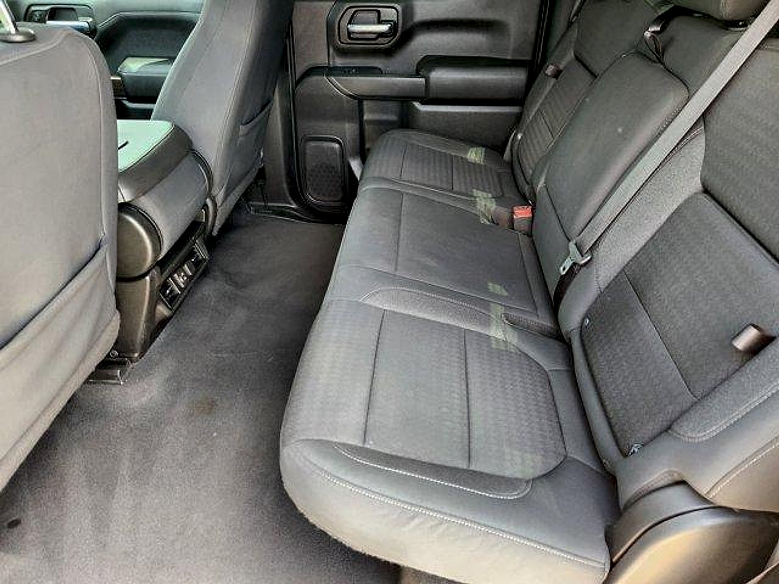 2020 Chevrolet Silverado 1500 4WD Crew Cab Short Bed LT