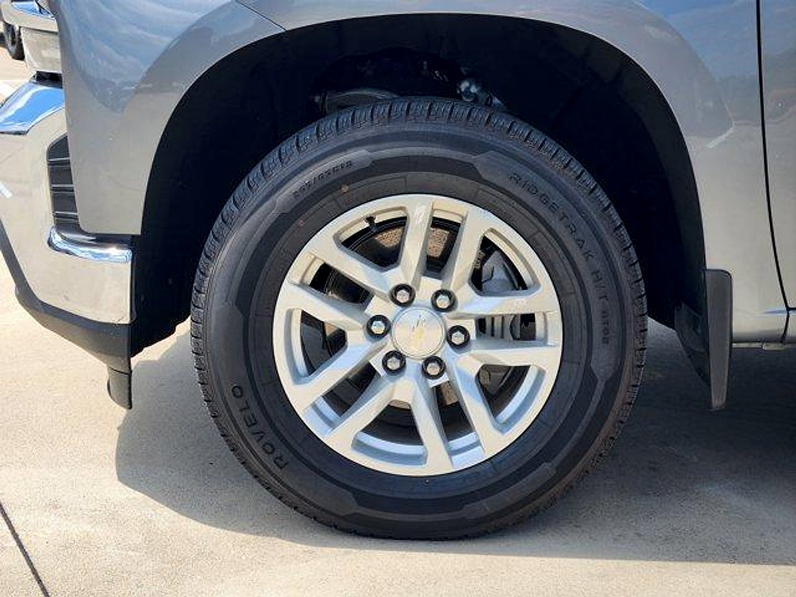2020 Chevrolet Silverado 1500 4WD Crew Cab Short Bed LT