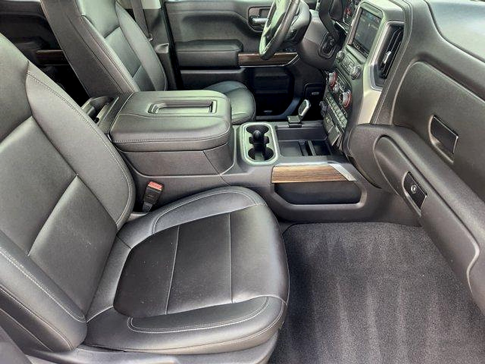 2021 Chevrolet Silverado 1500 4WD Crew Cab Short Bed RST