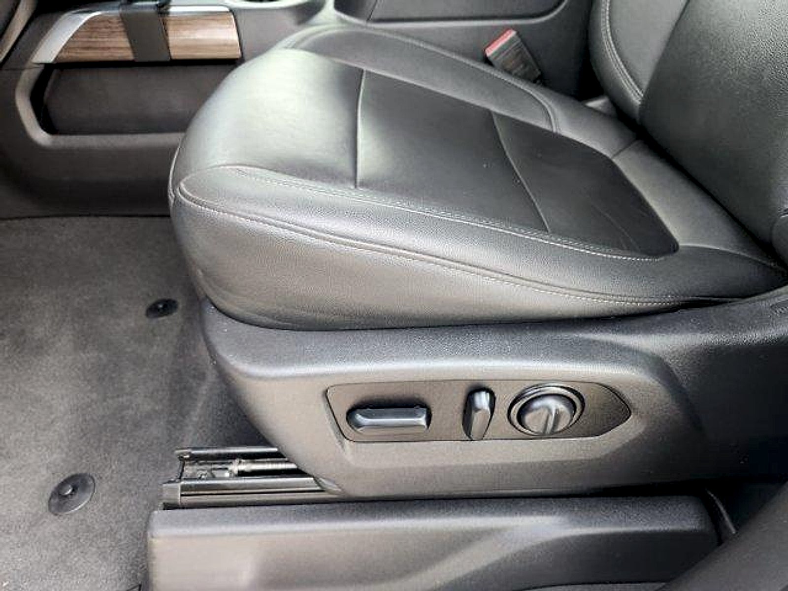 2021 Chevrolet Silverado 1500 4WD Crew Cab Short Bed RST