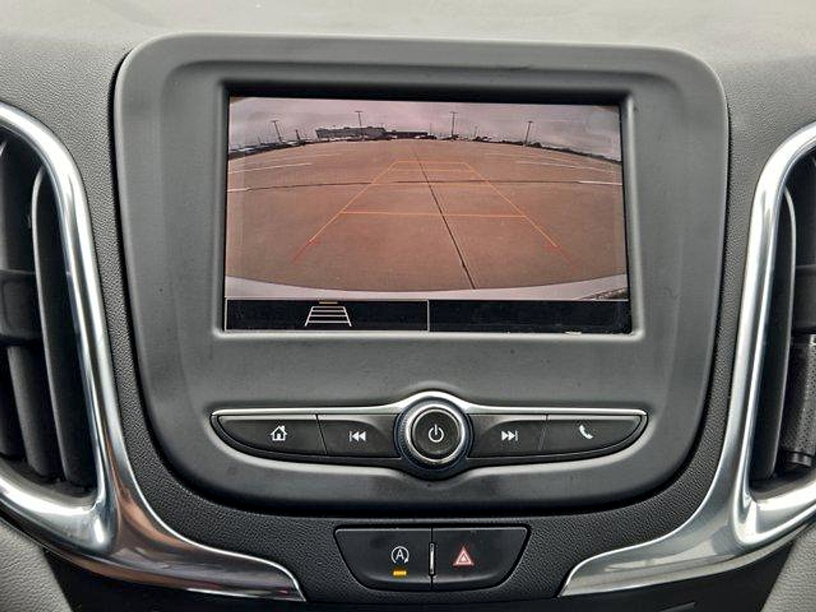 2024 Chevrolet Equinox FWD LT
