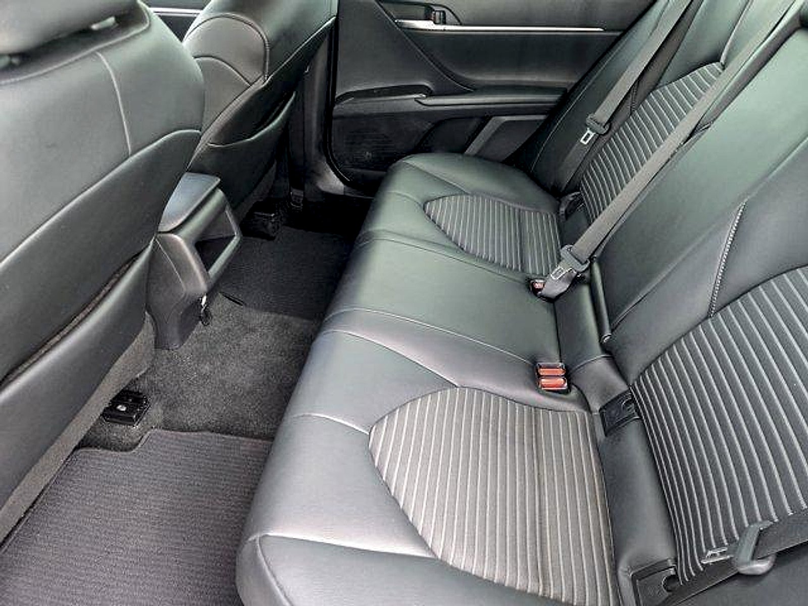 2022 Toyota Camry Hybrid Nightshade