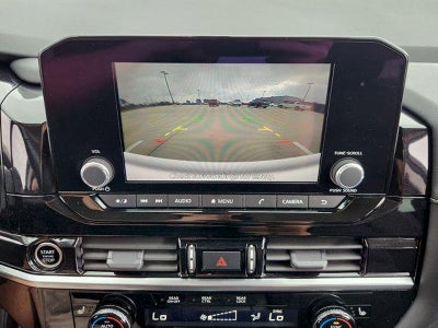 2023 Nissan Pathfinder SV FWD