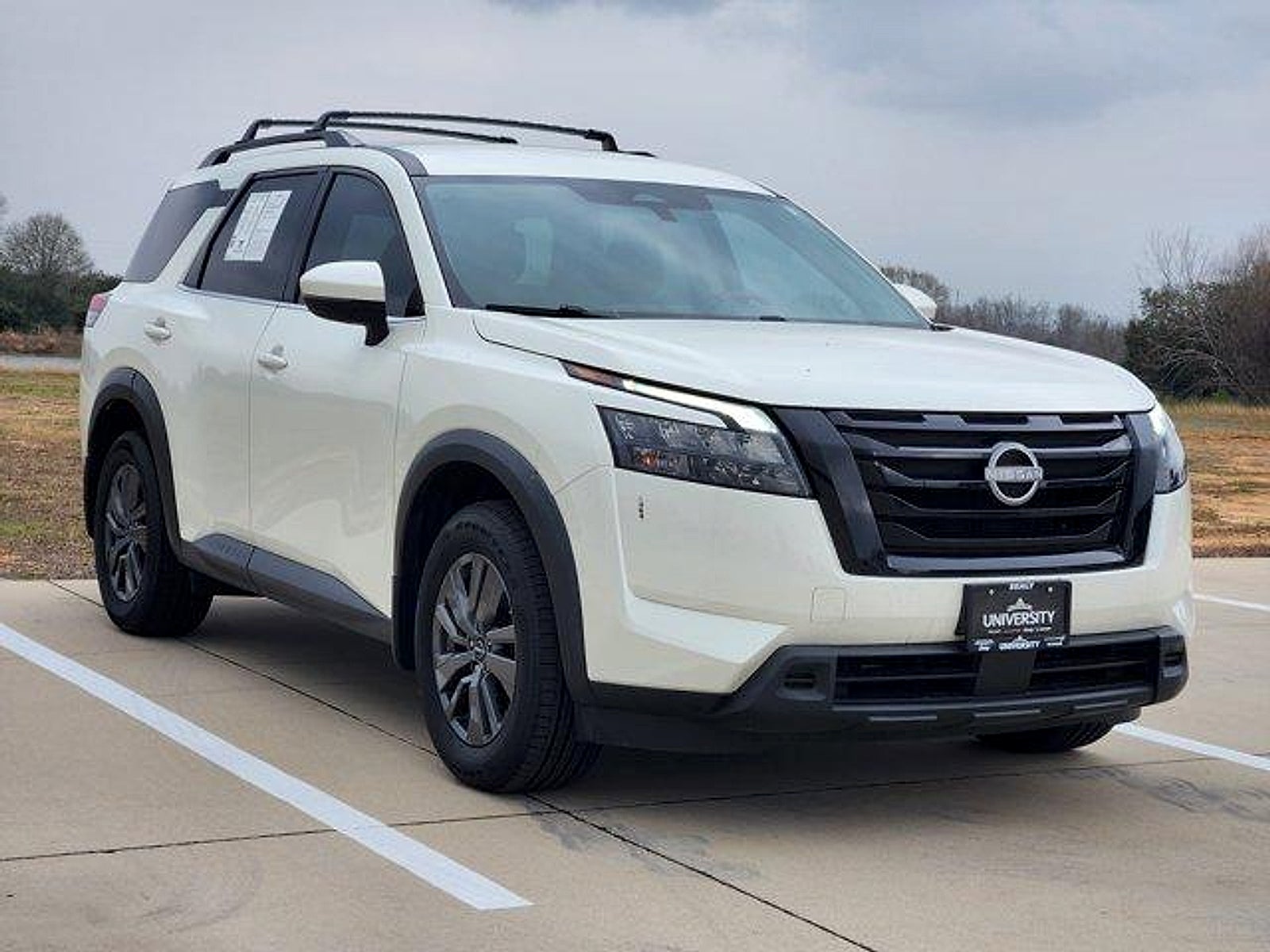 2023 Nissan Pathfinder SV FWD