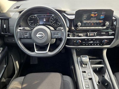 2022 Nissan Pathfinder SV 2WD