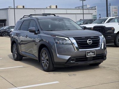 2022 Nissan Pathfinder SV 2WD