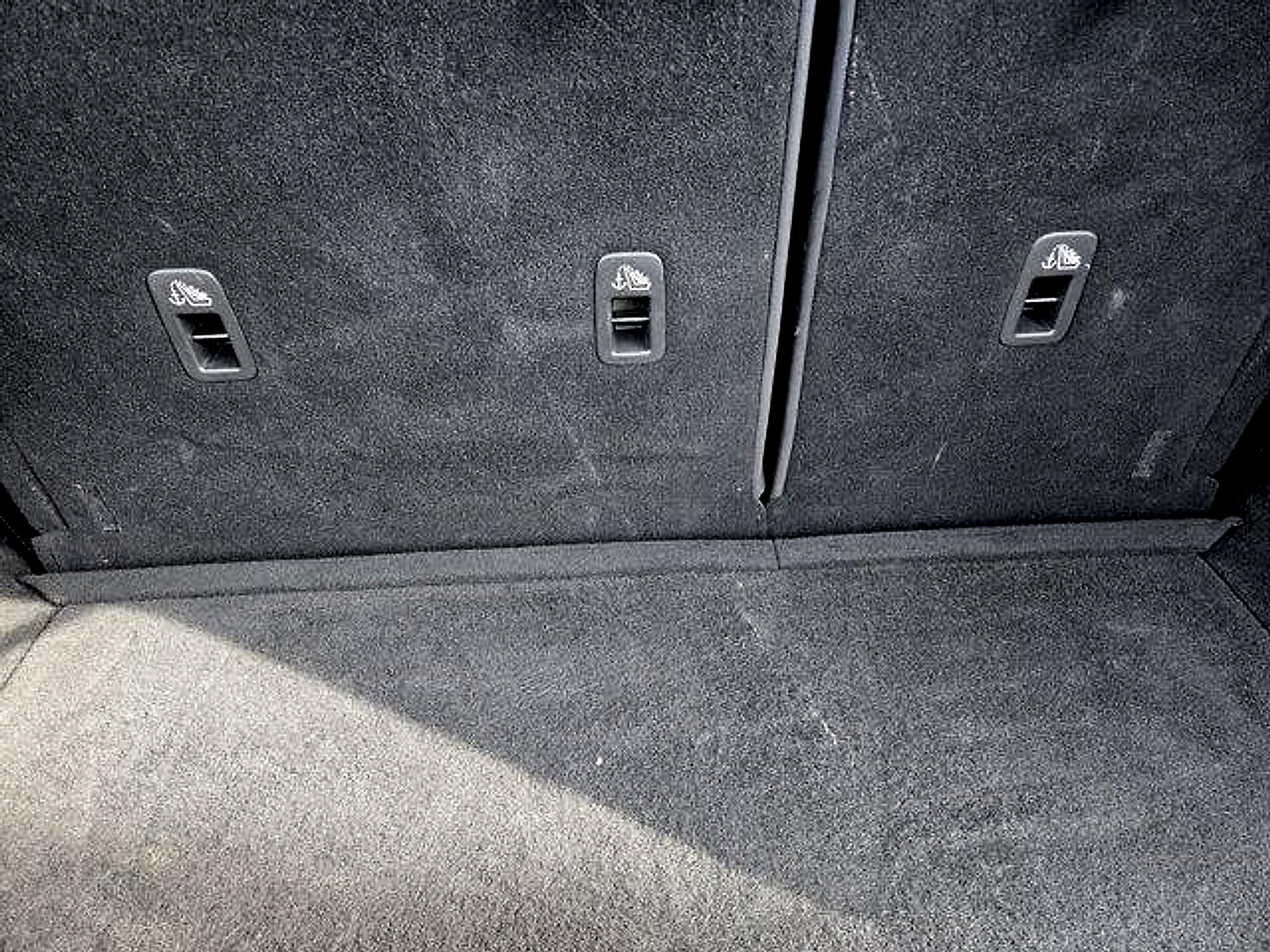 2022 Nissan Pathfinder SV 2WD