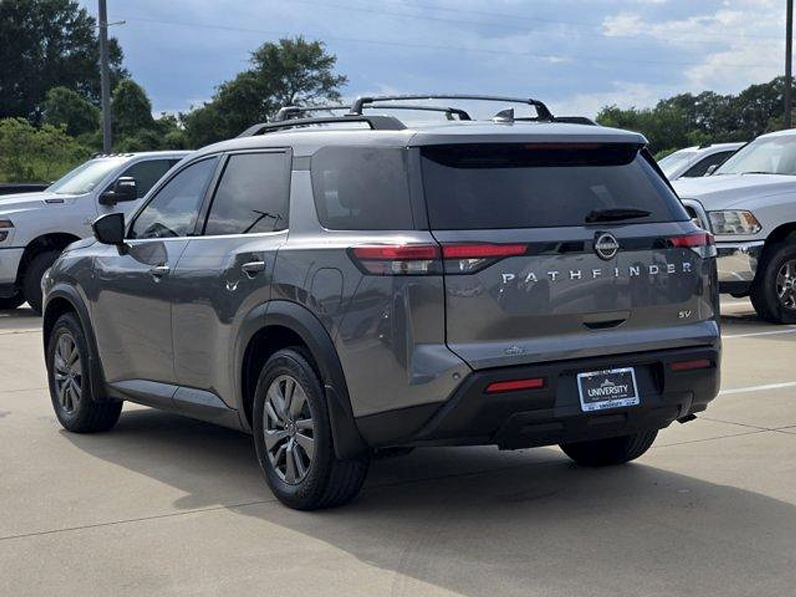 2022 Nissan Pathfinder SV 2WD