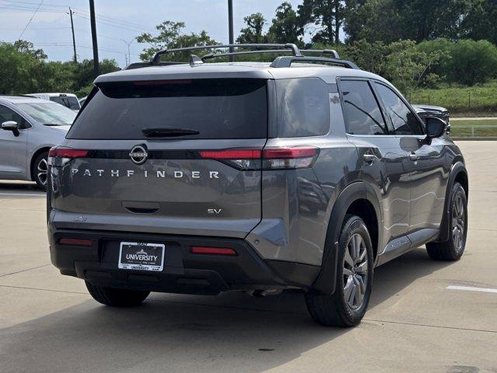 2022 Nissan Pathfinder SV 2WD