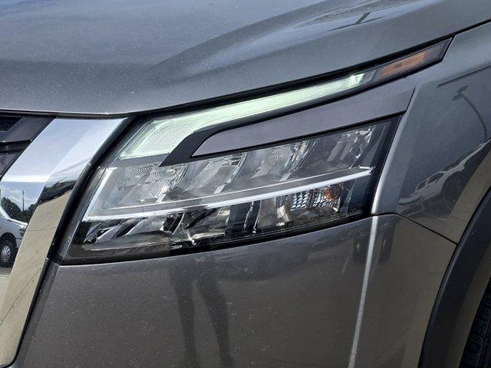 2022 Nissan Pathfinder SV 2WD
