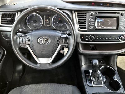 2019 Toyota Highlander LE