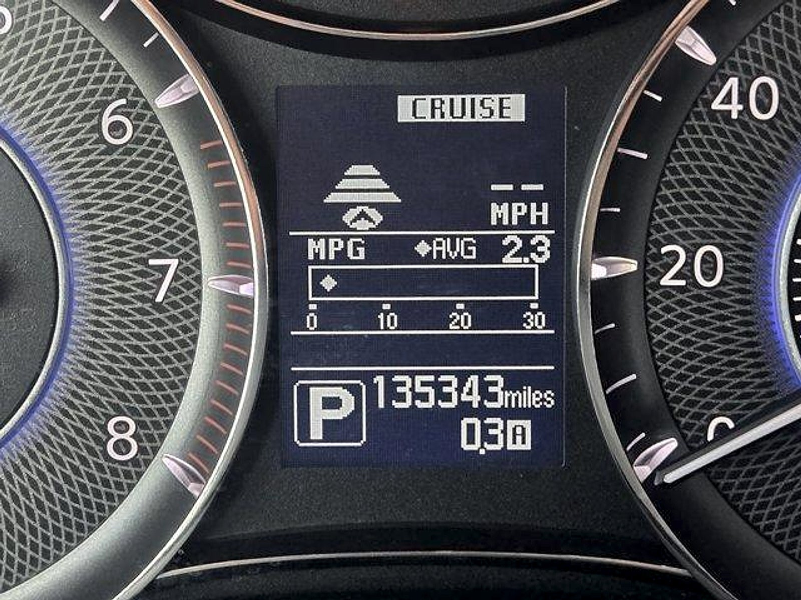 2017 INFINITI QX80 RWD