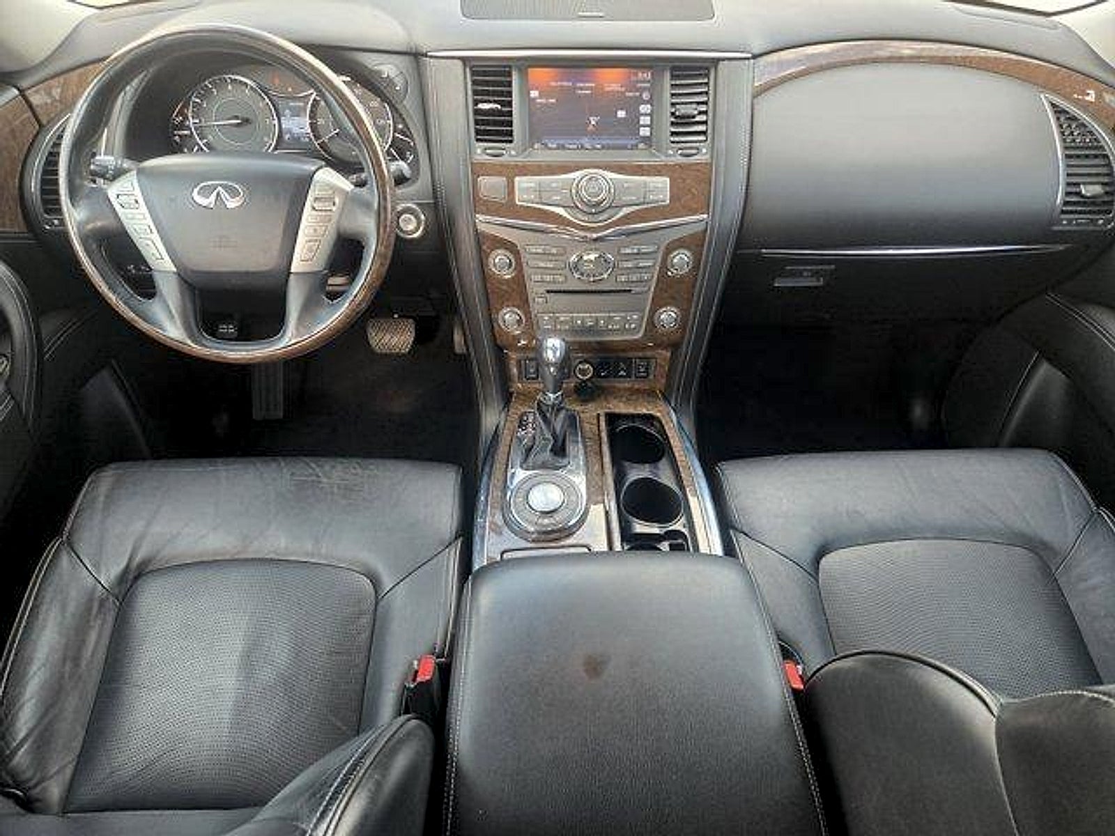 2017 INFINITI QX80 RWD