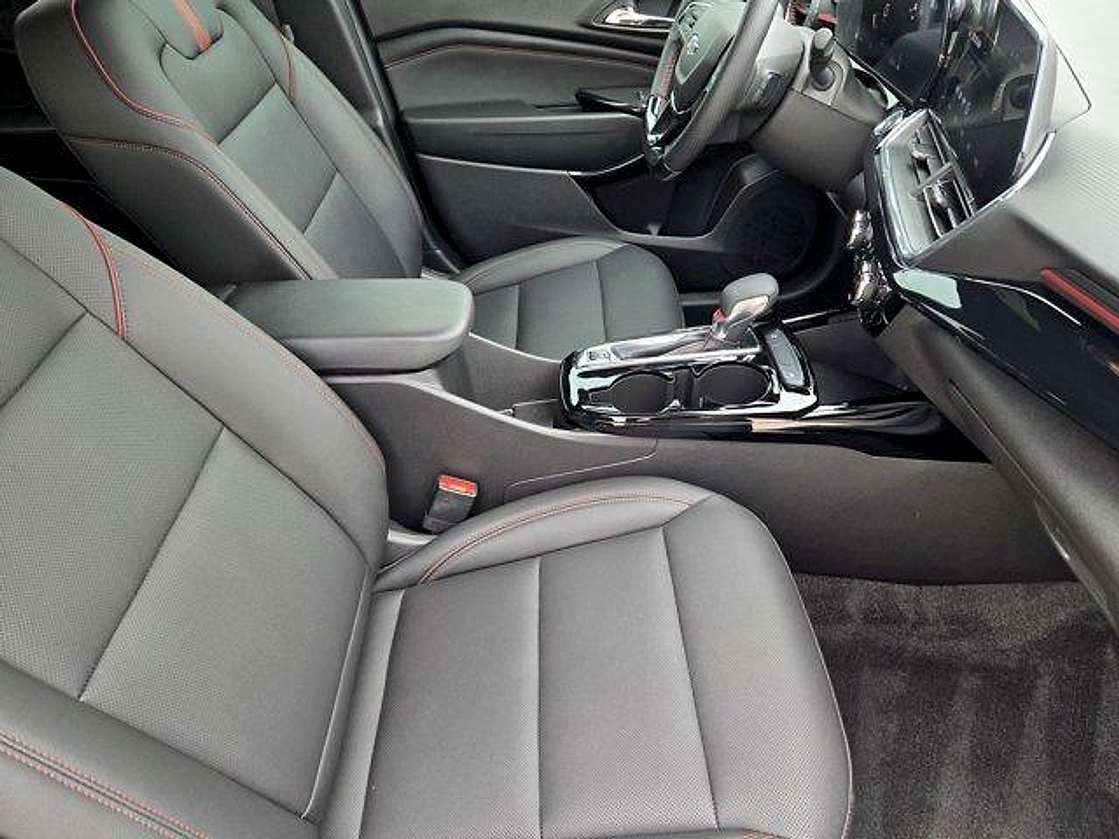 2025 Chevrolet Trax FWD 2RS