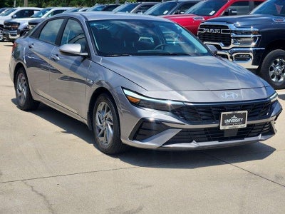 2024 Hyundai Elantra SEL