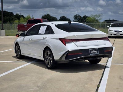 2024 Hyundai Elantra SEL